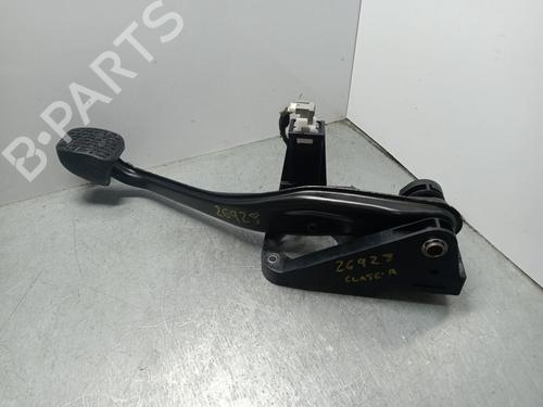 Used Break pedal MERCEDES-BENZ A-CLASS (W176) A 200 CDI (176.001) (136 hp) 30919346