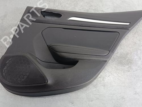 Guarnecido puerta trasera derecha RENAULT MEGANE IV Hatchback (B9A/M/N_) 1.3 TCe 115 (B9N9) (116 hp)null