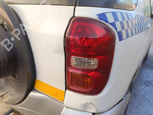 Used Right taillight TOYOTA RAV 4 II (_A2_) 2.0 D 4WD (CLA20_, CLA21_, CLA20R, CLA21R) (116 hp) 12498351