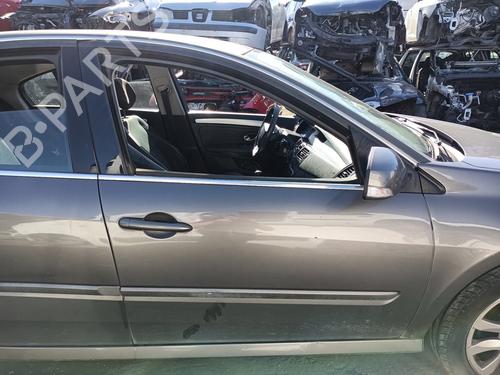 Used Right front door RENAULT LAGUNA III (BT0/1) 2.0 dCi (BT07, BT0J, BT14, BT1A, BT1S) (131 hp) 32345481