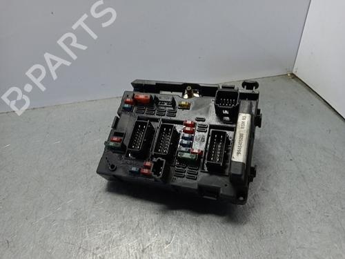 Used Fuse box Fuse box PEUGEOT 206 CC (2D) 2.0 S16 (136 hp) 33982645 33982645