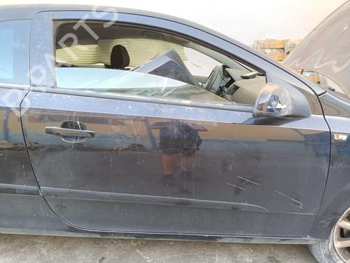 Used Right front door Right front door 38072512 38072512