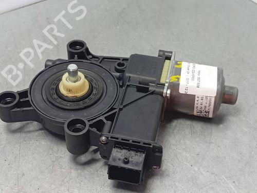 Vindusheismotor venstre bak ALFA ROMEO STELVIO (949_) 2.2 D Q4 (949.AXB2A) (209 hp) 29137977