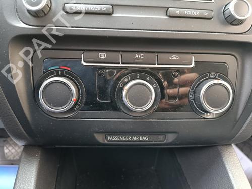 Used Climate control VW JETTA IV (162, 163, AV3, AV2) [2008-2019]  12497060