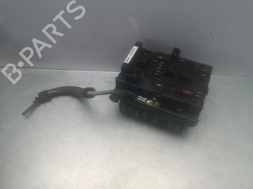 Used Fuse box Fuse box PEUGEOT 307 (3A/C) 1.6 16V (109 hp) 39881758 39881758