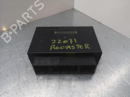 Used Comfort control module SKODA ROOMSTER (5J7) 1.4 TDI (80 hp) 15888898