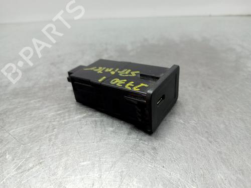 electronic-module-mercedes-benz-sprinter-35-t-van-b907-b910-2018-34697433 main image