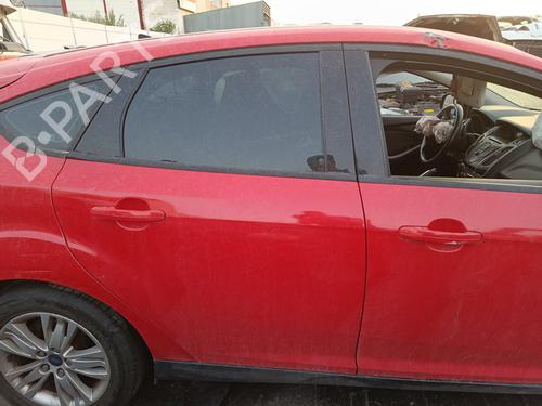 Porte arrière droite FORD FOCUS III 1.6 TDCi (115 hp) 31172462