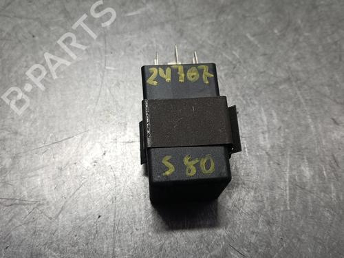 Fuse box VOLVO S80 II (124) D5 | BP29904677E1