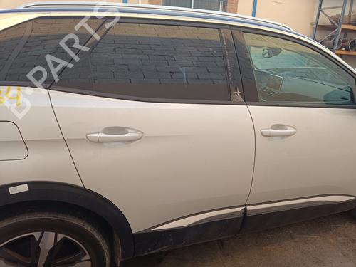 Used Right rear door PEUGEOT 3008 II SUV (MC_, MR_, MJ_, M4_) [2016-2025]  29720512