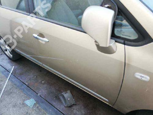 Used Right front door KIA CARENS III MPV (UN) 2.0 CRDi 140 (140 hp) 4235002