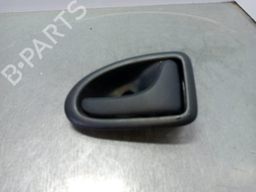 Used Rear right interior door handle RENAULT CLIO II (BB_, CB_) [1998-2016]  32366739