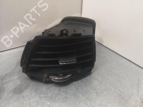 Used Air vent KIA SPORTAGE IV (QL, QLE) 1.7 CRDi (116 hp) 12508082
