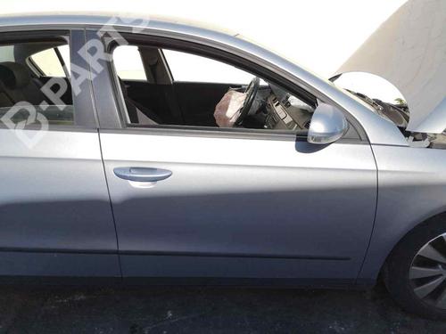 Right front door VW PASSAT B6 (3C2) 2.0 TDI | BP7459562C3 