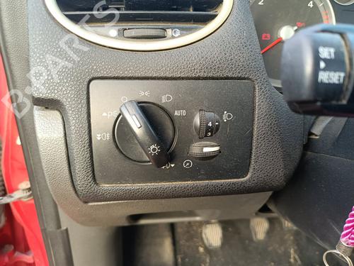 Used Headlight switch Headlight switch 37684538 37684538