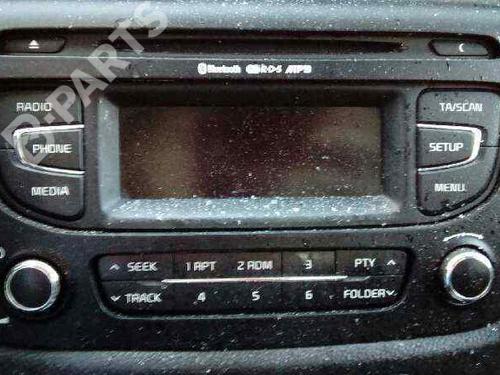 Used Radio KIA CEE'D Sportswagon (JD) 1.6 CRDi 110 (110 hp) 4230366