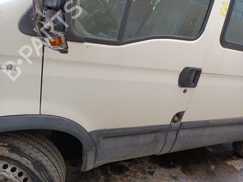 Used Left front door IVECO DAILY IV Van [2006-2012]  30858047