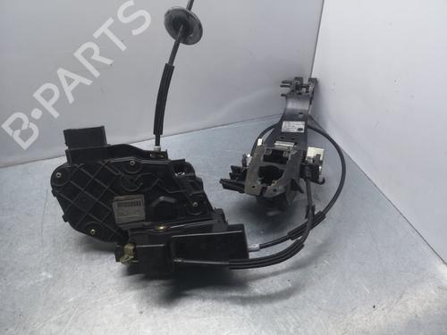 Used Front left lock LAND ROVER RANGE ROVER SPORT I (L320) 2.7 D 4x4 (190 hp) 16738646