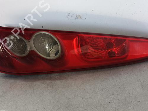 Used Right taillight FORD FIESTA V (JH_, JD_) 1.4 TDCi (68 hp) 27458974
