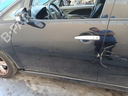 Used Left front door MITSUBISHI GRANDIS (NA_W) 2.0 DI-D (NA8W) (136 hp) 15490190