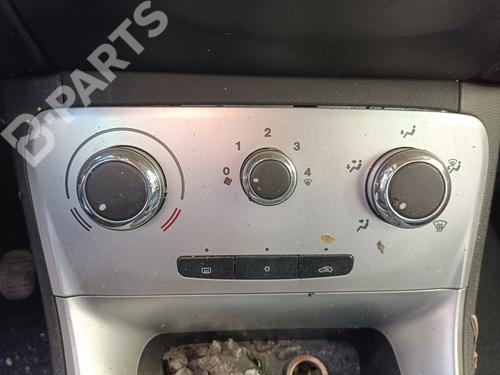 Used Climate control LANCIA DELTA III (844_) 1.6 D Multijet (844.AXP1A) (105 hp) 11501206