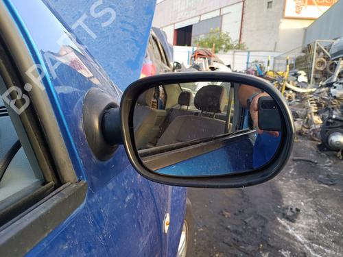 Retrovisor direito Retrovisor direito 37515672 37515672