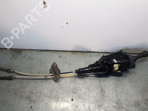 Used Gear lever VW CRAFTER Van (SY_, SX_) [2016-2025]  30274825