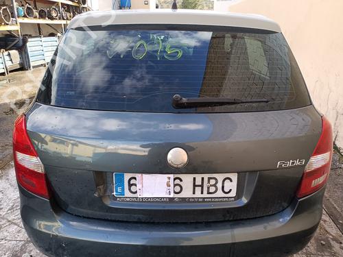 Used Tailgate SKODA ROOMSTER (5J7) 1.9 TDI (105 hp) 32131685