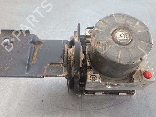 Used ABS pump SKODA KAROQ (NU7, ND7) 1.6 TDI (115 hp) 17991550