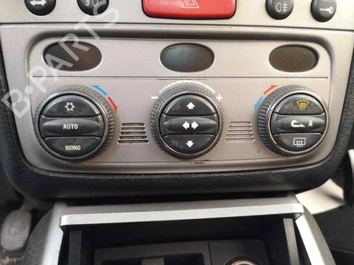 Used Climate control ALFA ROMEO GT (937_) 1.9 JTD (937CXN1B) (150 hp) 8207982