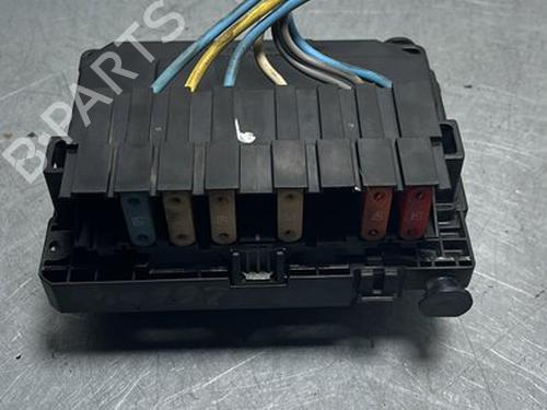 Fuse box PEUGEOT 407 (6D_) 1.6 HDi 110 (6D9HZC, 6D9HYC) | BP28278567E1 