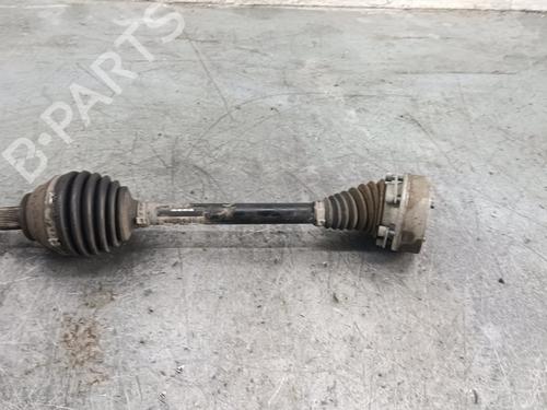 Used Left front driveshaft SEAT LEON (5F1) [2012-2021]  24053442