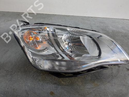 Used Right headlight SSANGYONG KORANDO (CK) [2010-2026]  31868839