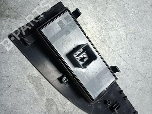 Left front window switch SEAT LEON (1P1) | BP30922543I27