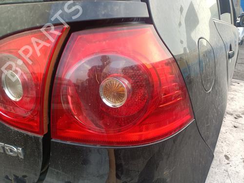 Used Right taillight Right taillight 37515744 37515744