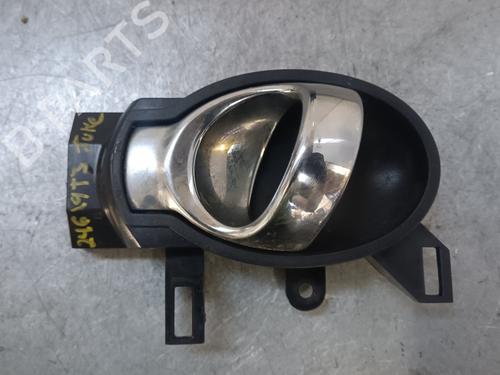 Used Rear left interior door handle NISSAN JUKE (F15) 1.6 (117 hp) 28670426