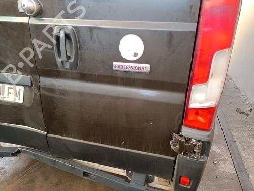 Used Right rear door Right rear door FIAT DUCATO Bus (250_) 130 Multijet 2,3 D 4x4 (131 hp) 34702459 34702459