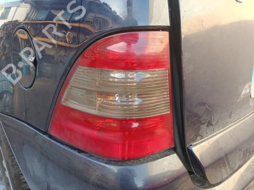 Venstre Baklys MERCEDES-BENZ M-CLASS (W163) ML 270 CDI (163.113) (163 hp) 31307488