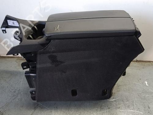 Armrest / Center console PEUGEOT 3008 II SUV (MC_, MR_, MJ_, M4_)  | BP29720618I20 