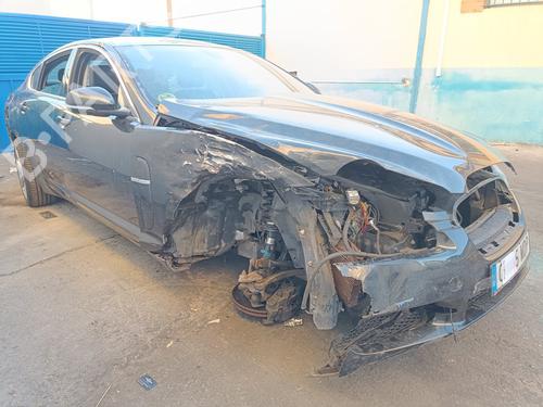 Third brake light JAGUAR XF I (X250) 3.0 D | BP19700759L11 