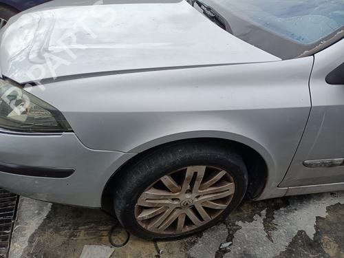 Forskærm venstre RENAULT LAGUNA II (BG0/1_) 2.0 dCi (BG1T) (150 hp) 32007839