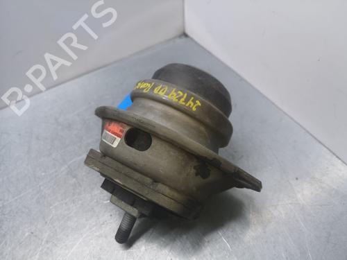 Engine mount LAND ROVER RANGE ROVER SPORT I (L320) 2.7 D 4x4 | BP22746692M89 