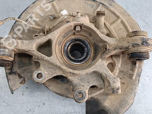 Left rear steering knuckle LAND ROVER RANGE ROVER SPORT I (L320) 2.7 D 4x4 | BP9839165M27 