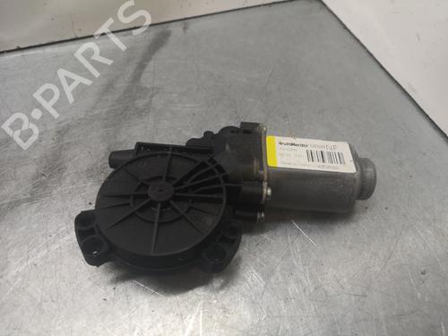 Right front window motor HYUNDAI SONATA V (NF) 2.0 CRDi | BP13636193E20 