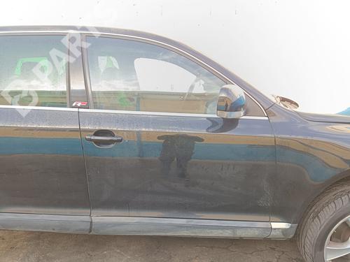 Used Right front door VW TOUAREG (7LA, 7L6, 7L7) 3.0 V6 TDI (225 hp) 12063605