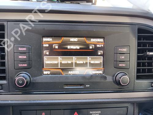 Used Radio Radio SEAT LEON ST (5F8) [2012-2020] 32714079 32714079