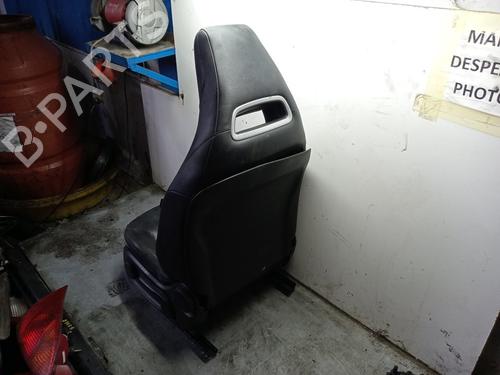 Left front seat MERCEDES-BENZ A-CLASS (W176) A 200 CDI (176.001) | BP32261647C15 - Image 4