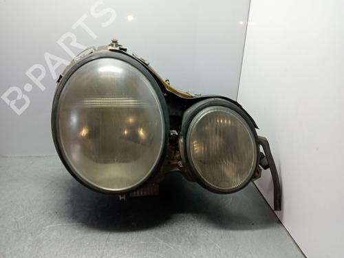Used Right headlight Right headlight MERCEDES-BENZ E-CLASS (W210) E 290 Turbo-D (210.017) (129 hp) 33239041 33239041