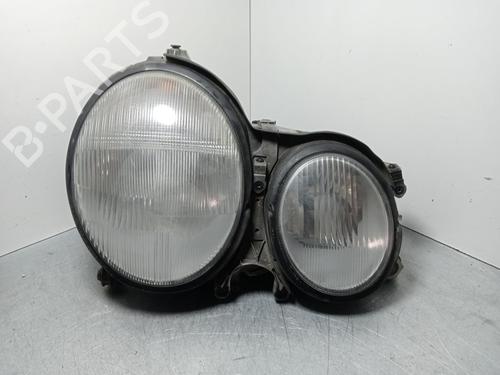 Right headlight MERCEDES-BENZ E-CLASS (W210) E 320 CDI (210.026) | BP18903188C29 