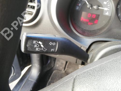 Used Steering column stalk SEAT LEON (1P1) [2005-2013]  6811431
